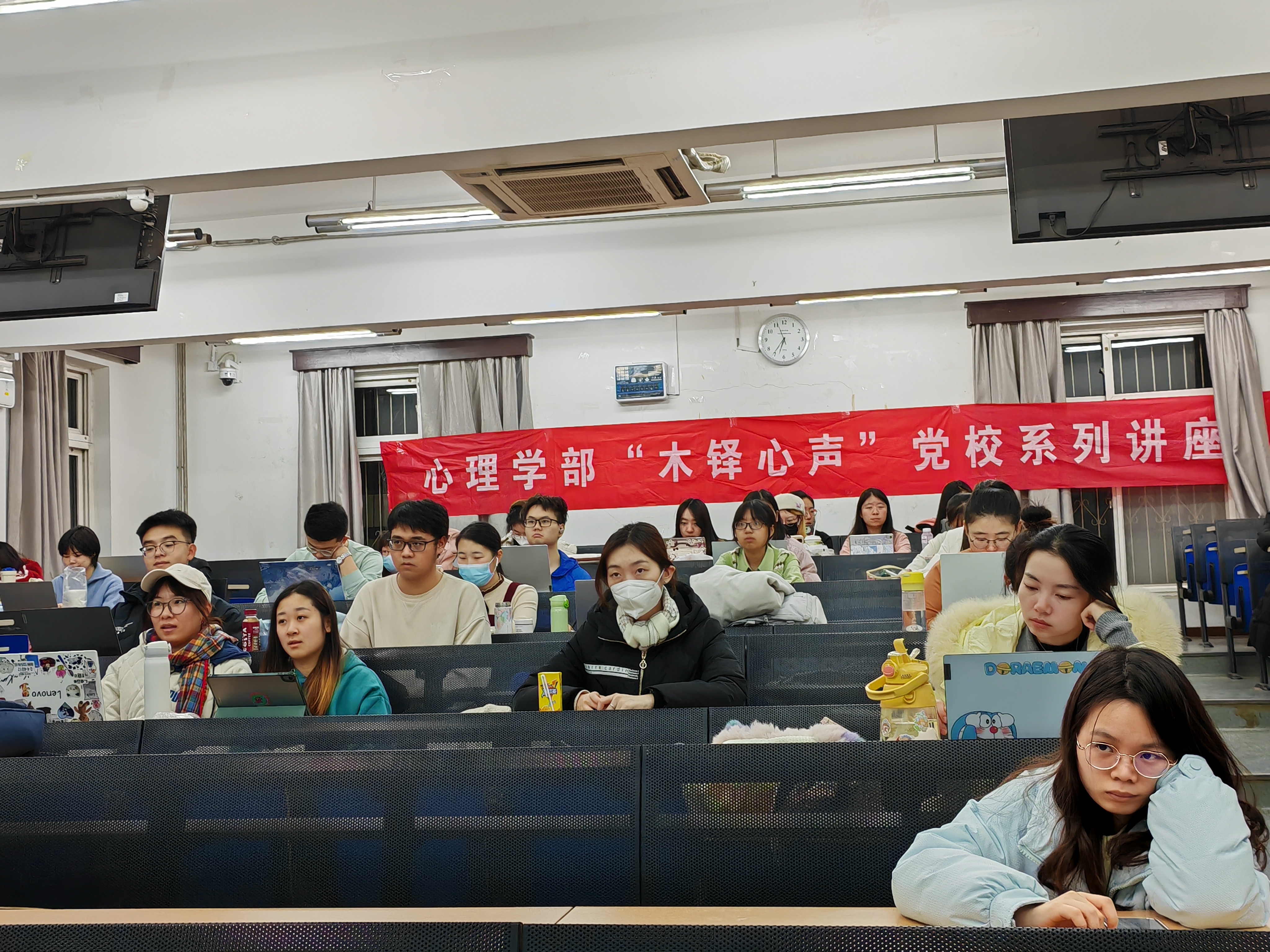 百家乐棋牌
